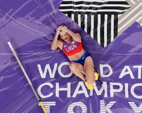 Moon secures third straight global pole vault title in nail-biting Japanese final