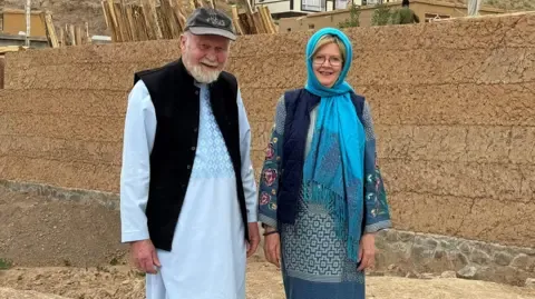 UK Couple Detained by Afghan Rulers for Months Finally Released from Captivity