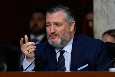 Ted Cruz Compares FCC Chair's Warnings to Mob Boss Methods